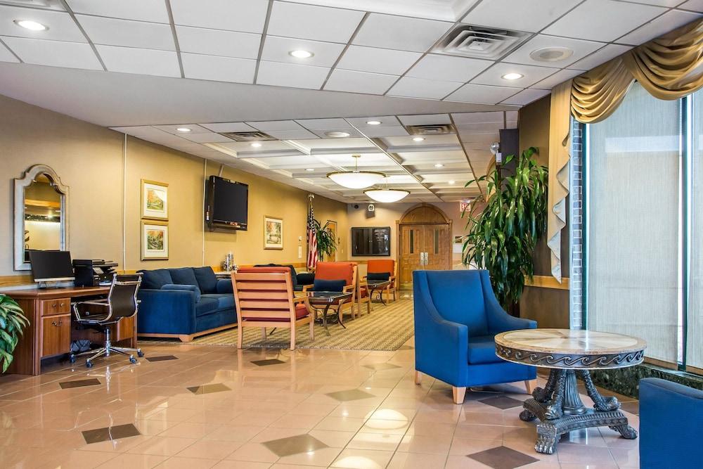Holiday Inn Chicago Midway Airport S By Ihg Exterior photo